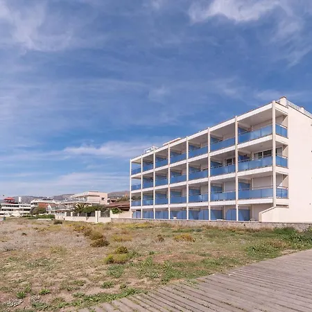 Apartamento Denis Playa 3 * Castelldefels